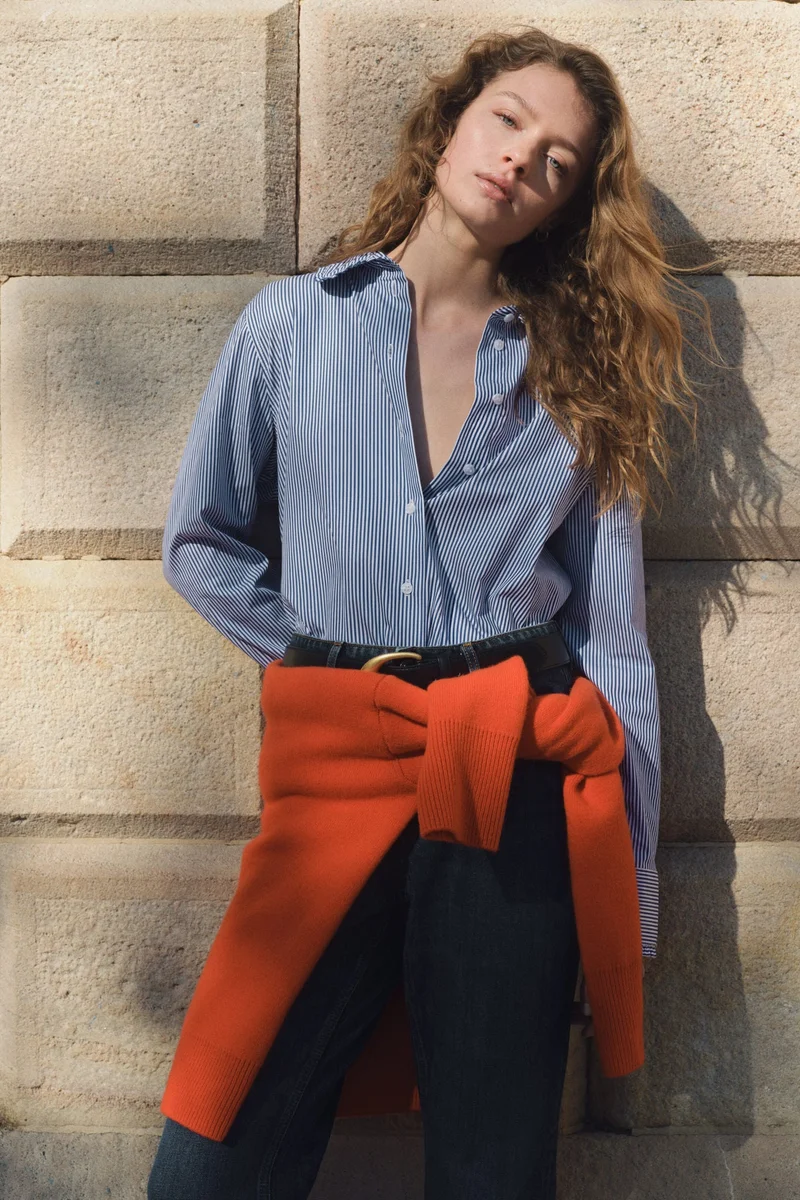 اتش اند ام قميص من قطن البوبلين